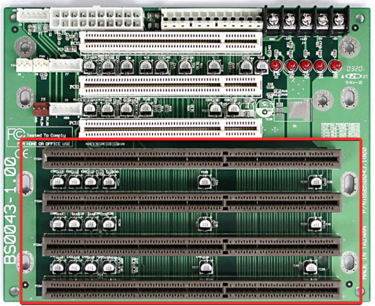 Pci bus slot