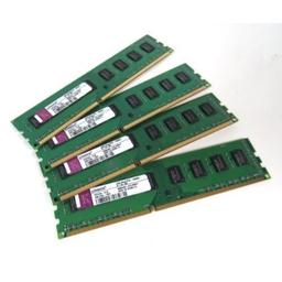 Kingston ValueRAM 32 GB (4 x 8 GB) Registered DDR4-2400 CL17 Memory